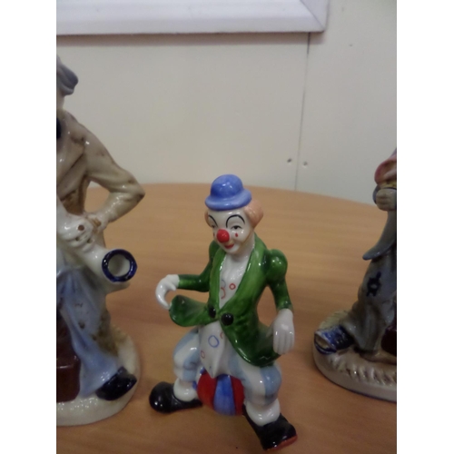 199 - A Collection of 11x Clown Figurines - Continental Porcelain and Other