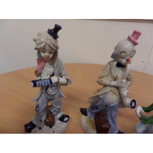 199 - A Collection of 11x Clown Figurines - Continental Porcelain and Other