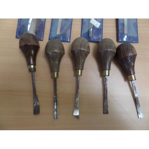 210 - A Selection of Carpentry Chisels  4 x Swiss and 5 x Palm