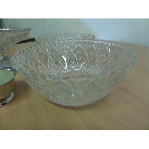 254 - 3 x Glass/ Crystal Fruit Bowls and a Silver Plated Rose Bowl