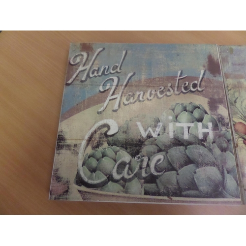 256 - 2 x Wooden Painted Kitchen Wall Plaques 'Hand Harvested with Care' and ' Fresh from the Market'