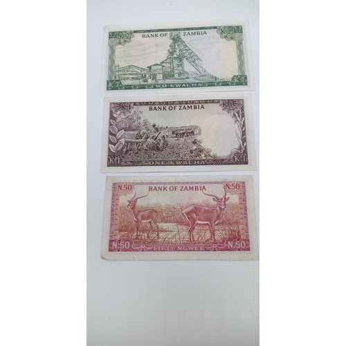 150B - Bank of Zambia 1966/68 2 Kwacha, 1 Kwacha and 50 Ngwee Notes - Fine - v. Fine