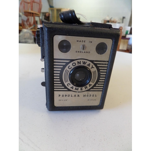 135 - Conway Popular Model Camera