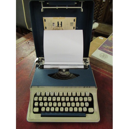 139 - Imperial Manual Typewriter