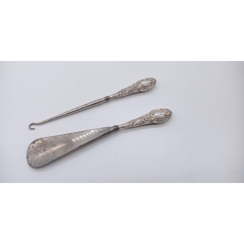 33a - Silver Hallmarked Button Hook and Shoehorn