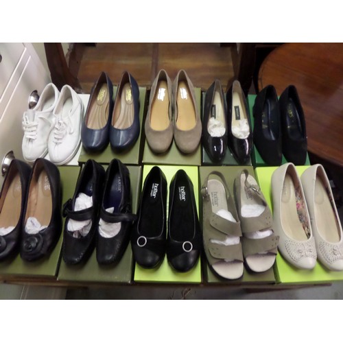 489 - 10 Pairs of Shoes Mostly size 6, Bally, Holler etc.