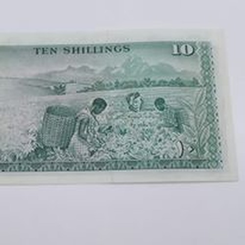 150J - Central Bank Of Kenya 1s July 197 10 Shilling Banknote - Fine-V.Fine