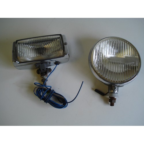 84a - 2 x Vintage Car Lights