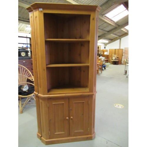 69 - Pine Corner Cabinet 196H x 88W