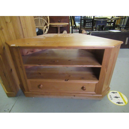 70 - Large Pine Corner Television Stand 126 x 50 x 70