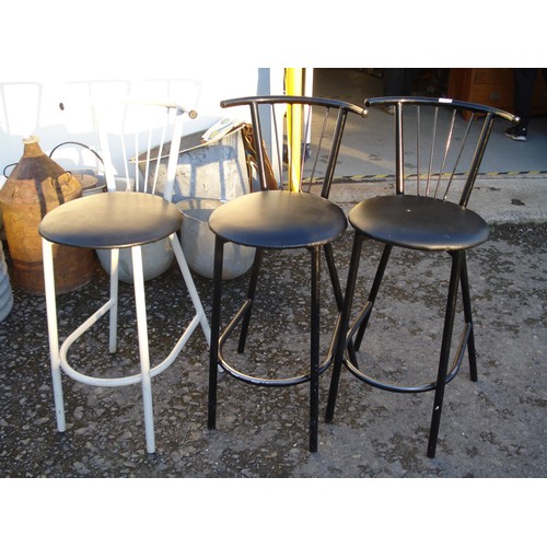 620 - 3 Bar Stools , not adjustable