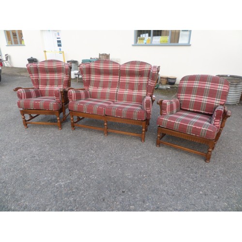 677 - Ercol 3 Piece Suite with Pink Colour Tartan Cushions
(missing cushions now found - new picture comin... 