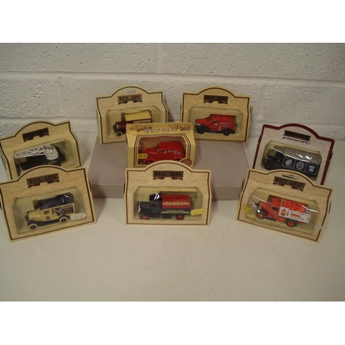 100 - 8 x Days Gone Model Cars