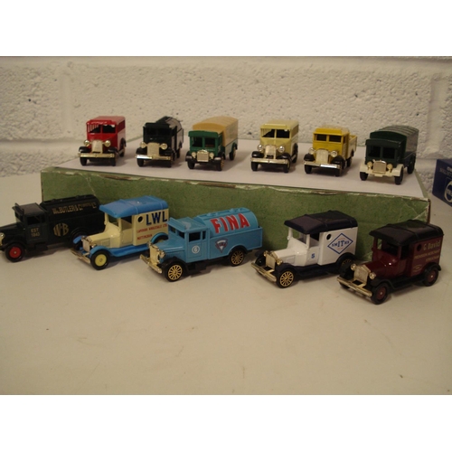 91 - 11 x Boxed Fina Collection Days Gone Model Cars