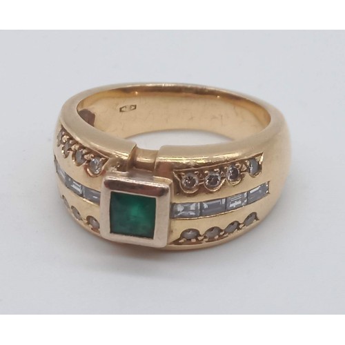 29 - An 11.2gm Fine Quality 18ct Gold Ring with a Central, Natural .4ct Princess Cut Columbian Emerald wi... 