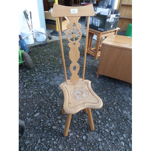 603 - Pine Spinning Chair