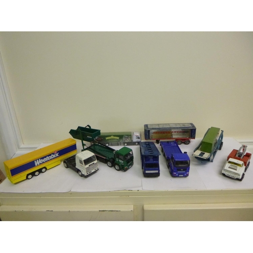 112 - A Box of model Vehicles, Trailers and Trucks including Matchbox etc