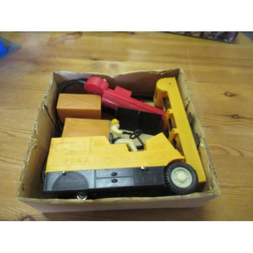 418 - Palitoy 'Remote control hand unit' Forklift Truck - **Driver missing an arm!**