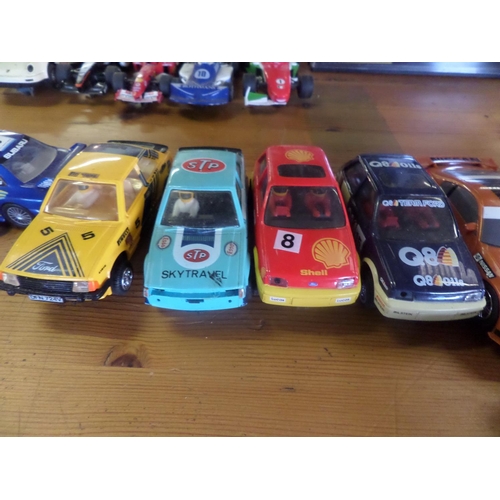 427 - 14 x Scalextric Cars - Touring cars, Rally cars and Leyland Truck etc