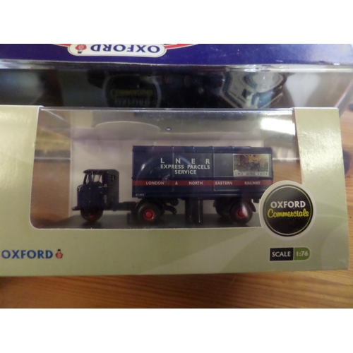 430 - 4 x 1:76 Scale Oxford Die Cast Boxed Commercial Vehicles including David Murray Limited Edition Daf ... 