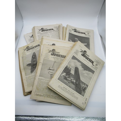 606 - A Large collection of 'Aeroplane Spotter' Magazines from 1941-1946