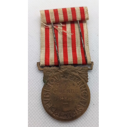 103 - French WW1 1914-1918 Great War Medal