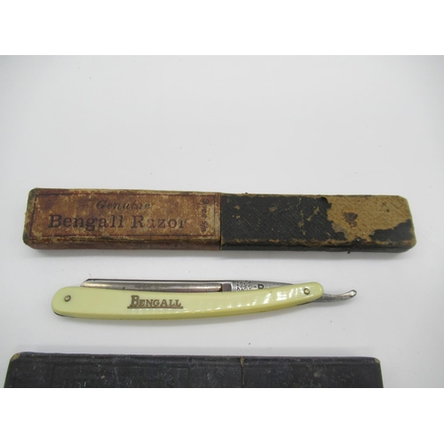 113a - 3 x Cut Throat Razors in Boxes Beagall & ERN