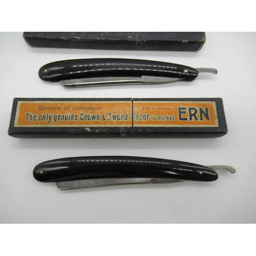 113a - 3 x Cut Throat Razors in Boxes Beagall & ERN
