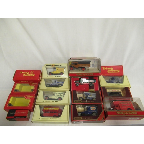 83 - A Quantity of Yesteryears Die Cast Model Cars Plus Empty Triang Boxes