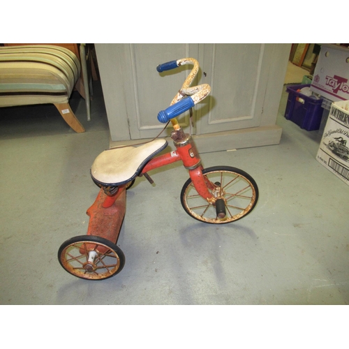 85 - A Vintage Childs Tricycle