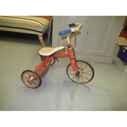 85 - A Vintage Childs Tricycle