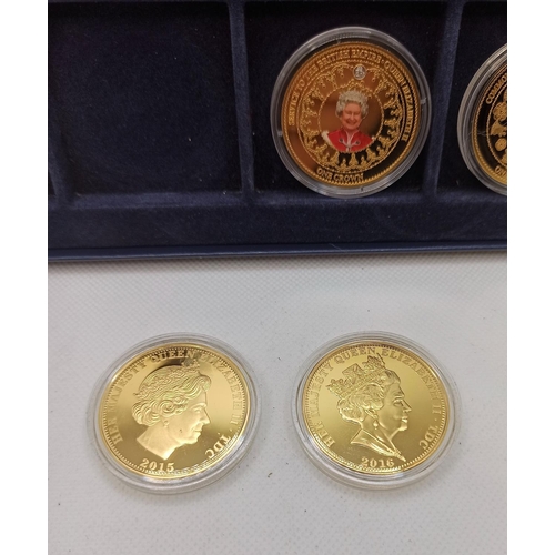 725 - 10 x 2015 Gold Plated Commemorative Crown Picture Coins Queen Elizabeth II in capsules with collecto... 