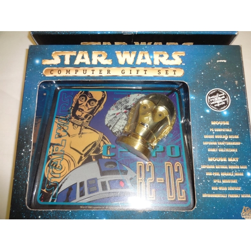 691 - 2 x Star Wars Compute Gift Sets - Storm Trooper and C3PO