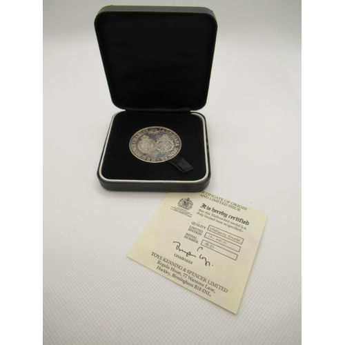 708 - A Limited Edition 40/10000 Toye Kenning and Spencer Sterling Silver Royal Wedding at St Pauls Cathed... 