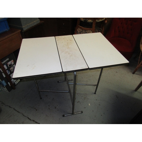 821 - A Retro Folding Formica Table 92 x 79 x 60cm (open)