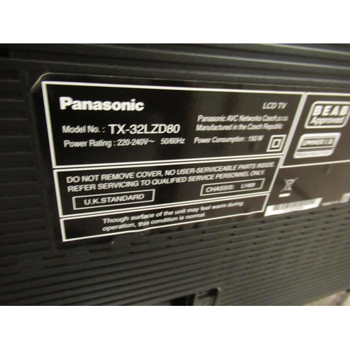 843 - A Panasonic Viera LCD 32