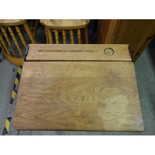 849 - A Vintage School Childs Desk and Chair 51 x 40 x 65cm