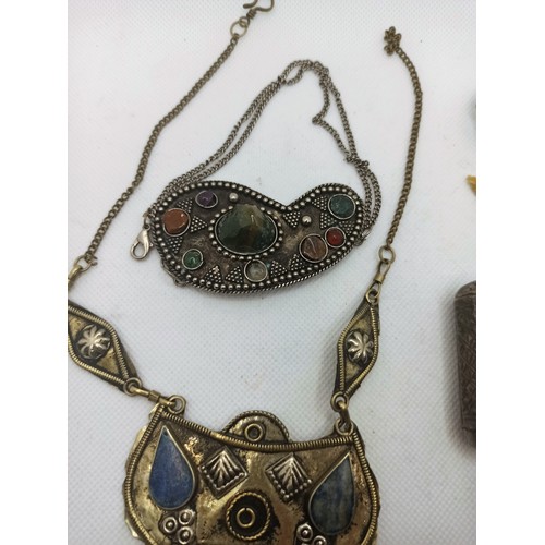8E - 3 Ethnic White metal necklaces and ring