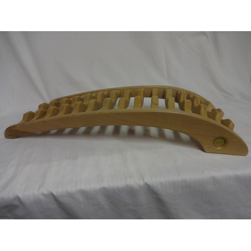 Wooden best sale back stretcher