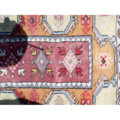 128 - An Hand Made Wood Carpet Runner 263 x 75cm