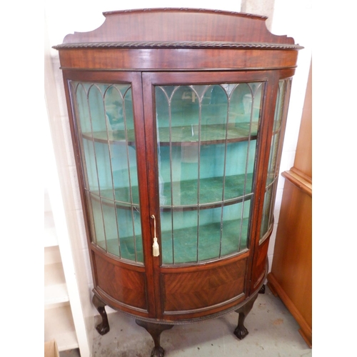 257 - Period Bow Fronted Wooden and Lead Glass Display Cabinet with Green Velvet inlaid Shelves with Lock ... 