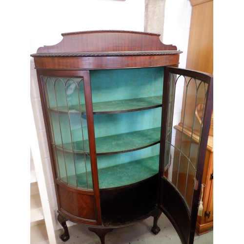 257 - Period Bow Fronted Wooden and Lead Glass Display Cabinet with Green Velvet inlaid Shelves with Lock ... 