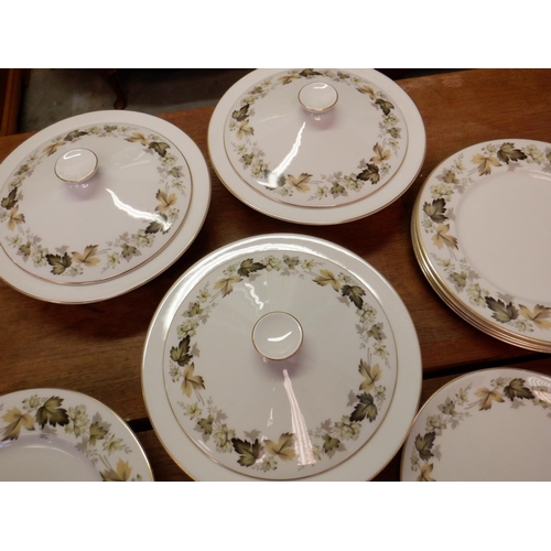 261 - Royal Doulton Larchmont Design Part Dinner Service  in Excellent Condition