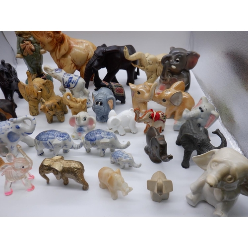 290a - A Large Collection of Elephant Ornaments