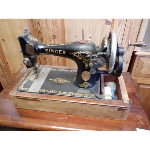 311 - Vintage Singer Hand Wind Sewing Machine