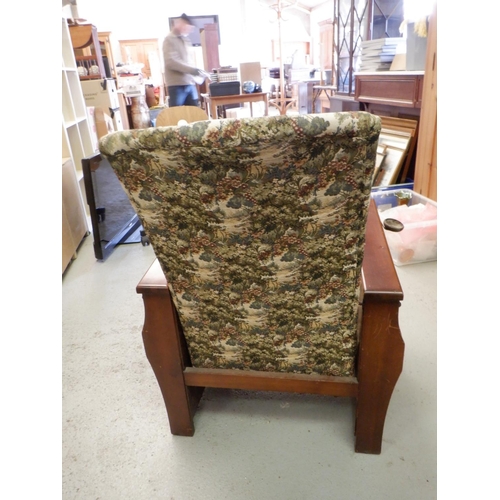 40 - A Vintage Reclining Chair with Ashtray and Magazine Rack 63