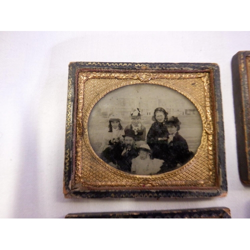 52 - 5 x Framed Daguerreotypes of Family Portraits