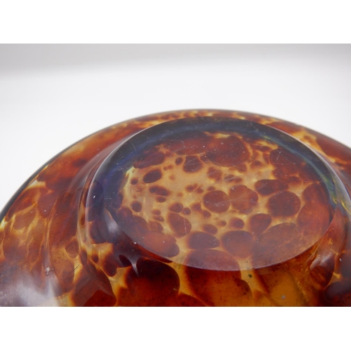 59 - A Mdina Tortoishell Glass Bowl 13 x 10cm - signed to base