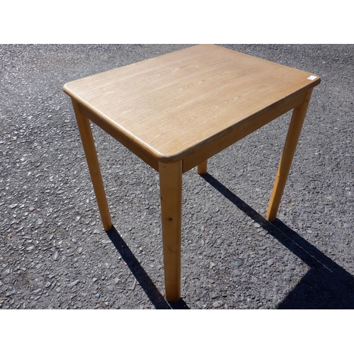 625 - A Small Wooden Table approx. 75 x 60 x 76cm