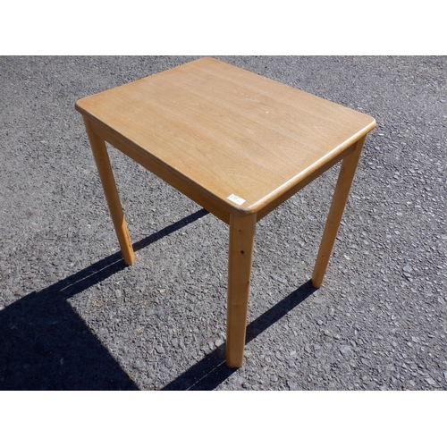 625 - A Small Wooden Table approx. 75 x 60 x 76cm